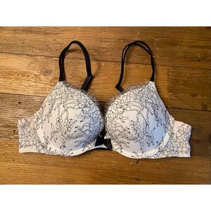 Victoria’s Secret 36A very sexy push-up bra black white lace sexy lingerie